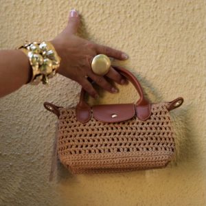Bolso crochet en color camel